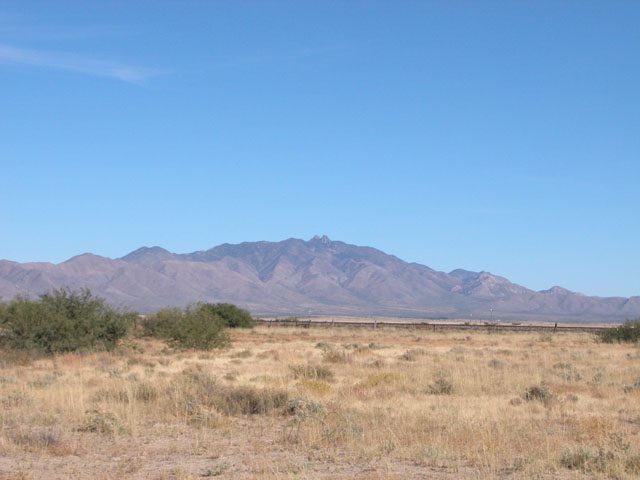 .21 Acre Arizona Parcel near the Cabezas Mountains